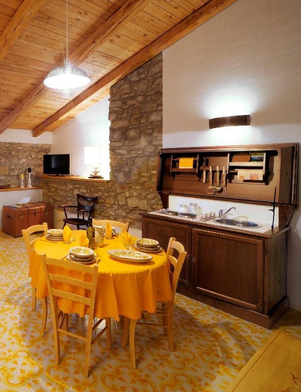 Residenza Matarazzo E Le Sue Soffitte Apartamento Castellabate Quarto foto