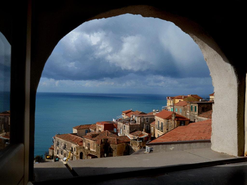 Residenza Matarazzo E Le Sue Soffitte Apartamento Castellabate Quarto foto