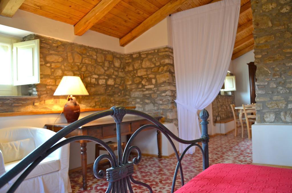 Residenza Matarazzo E Le Sue Soffitte Apartamento Castellabate Exterior foto